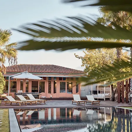 Vila Jungle Eva - With Pool & Gardens *