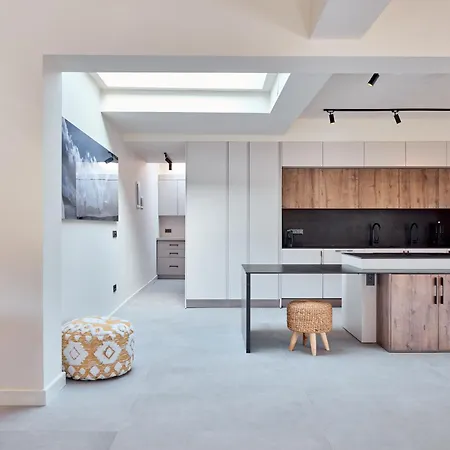 Jungle Eva - With Pool & Gardens