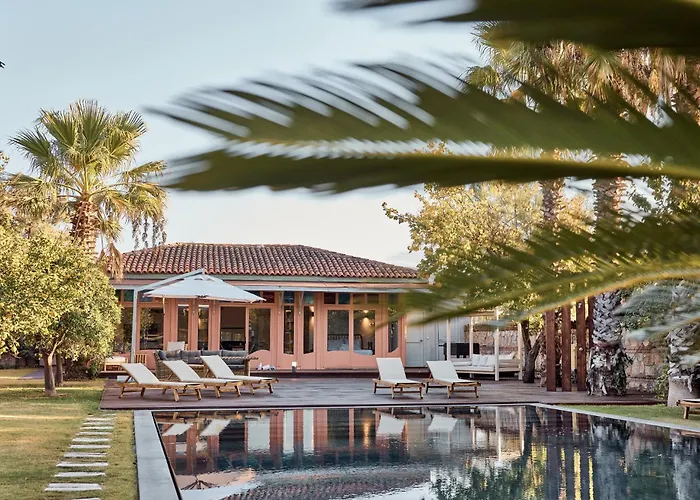 Villa Jungle Eva - With Pool & Gardens *