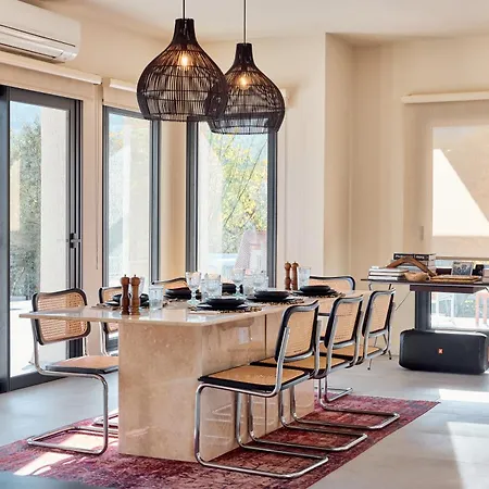 Jungle Eva - With Pool & Gardens ヴィラ