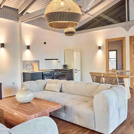 Jungle Eva - With Pool & Gardens * ボドルム